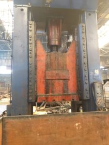 トリミングプレス Erfurt PKZe 1250 - 1250 トン (写真 8)