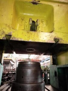 ナックルジョイントプレス TMP Voronezh K504.003.844 - 2500 トン (写真 4)