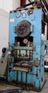 トリミングプレス Smeral LKR 200/80 - 200 トン ID: 75900