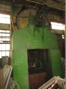 熱間鍛造プレス Smeral LZK 1600 - 1600 トン (写真 2)