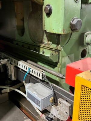 ナックルジョイントプレス Barnaul K8340 - 1000 トン (写真 10)