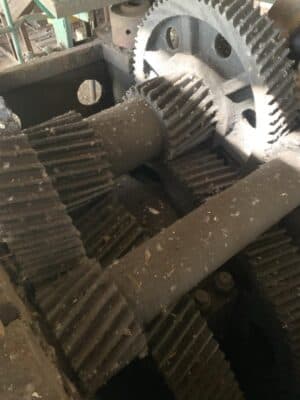 トリミングプレス TMP Voronezh KB2536 - 400 トン (写真 2)