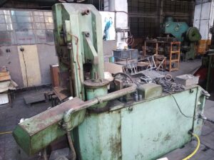 ナックルジョイントプレス Grabener GK 360 - 360 トン (写真 1)