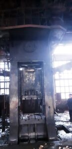 トリミングプレス TMP Voronezh K9538 - 630 トン (写真 2)