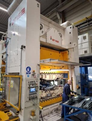 プレス機 Arisa S2.400.260.FD - 400 トン (写真 4)