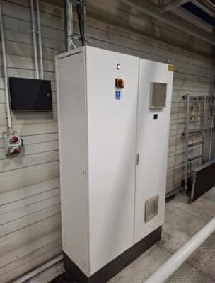 プレス機 Arisa S2.400.260.FD - 400 トン (写真 3)