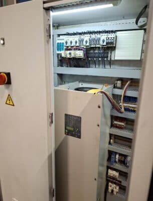 プレス機 Arisa S2-500.FD - 500 トン (写真 3)