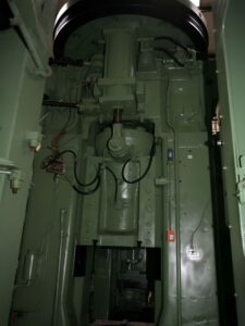 ねじプレス Eumuco PF 800 - 1000 トン (写真 1)