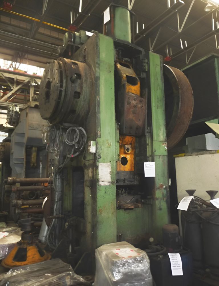 熱間鍛造プレス TMP Voronezh KB8040 - 1000 トン