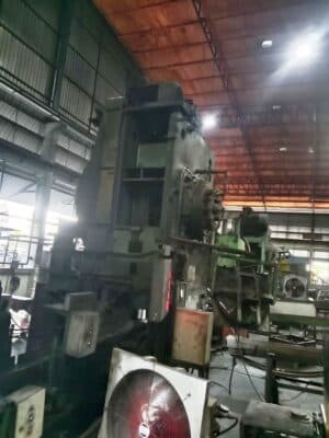 熱間鍛造プレス Smeral LZK 1600 P - 1600 トン (写真 5)