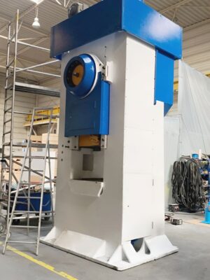 熱間鍛造プレス Smeral 1000T - 1000 トン (写真 2)