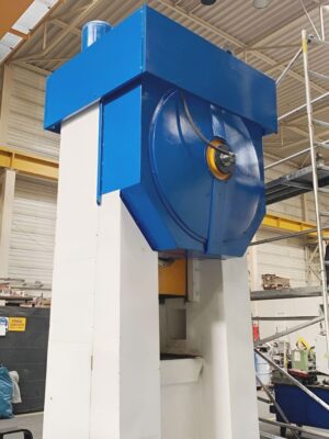 熱間鍛造プレス Smeral 1000T - 1000 トン (写真 3)