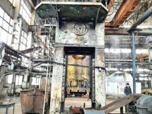 トリミングプレス TMP Voronezh K9538 - 630 トン (写真 4)