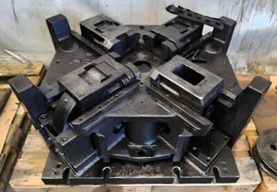 熱間鍛造プレス Mecolpress SEO 35 - 350 トン (写真 3)