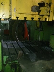 トリミングプレス TMP Voronezh KA9033 - 200 トン (写真 7)