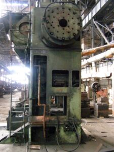 トリミングプレス TMP Voronezh KA9035 - 315 トン (写真 3)