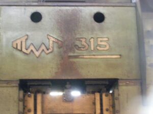 トリミングプレス TMP Voronezh KA9035 - 315 トン (写真 4)