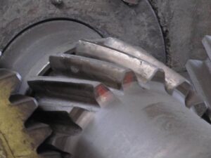 トリミングプレス TMP Voronezh K2540 - 1000 トン (写真 1)