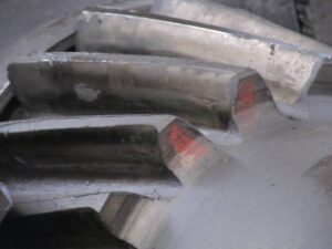 トリミングプレス TMP Voronezh K2540 - 1000 トン (写真 15)