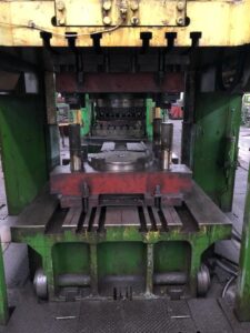 トリミングプレス TMP Voronezh K04.150.242 - 1600 トン (写真 2)