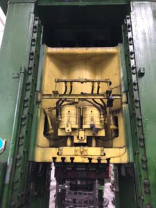 トリミングプレス TMP Voronezh K04.150.242 - 1600 トン (写真 3)