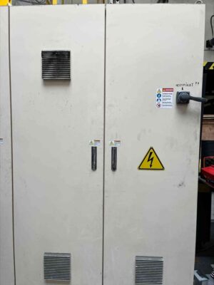 プレス機 Simpac PH-1000 - 1000 トン (写真 5)