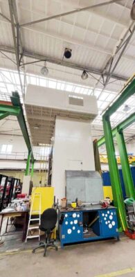 プレス機 Simpac PH-1000 - 1000 トン (写真 7)