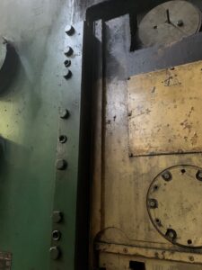 ナックルジョイントプレス Barnaul KB8340 - 1000 トン (写真 8)