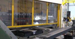 プレス機 Arisa GS2-630 - 630 トン (写真 2)