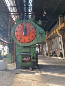 熱間鍛造プレス Erfurt PKXW 2500.1 - 2500 トン (写真 8)