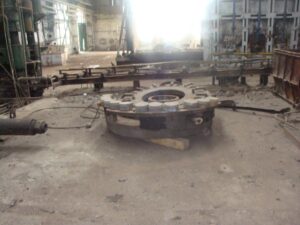 熱間鍛造プレス Erfurt PKXW 2500.1 - 2500 トン (写真 1)