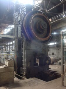 熱間鍛造プレス Erfurt PKXW 2500.1 - 2500 トン (写真 14)