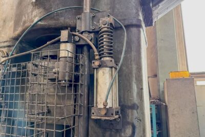 ねじプレス Berrenberg RSPe 230/300 - 300 トン (写真 12)