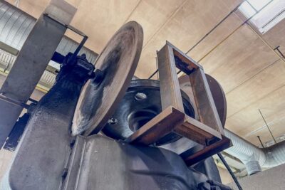 ねじプレス Berrenberg RSPe 230/300 - 300 トン (写真 5)