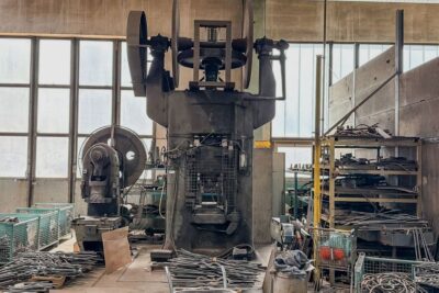 ねじプレス Berrenberg RSPe 230/300 - 300 トン (写真 16)