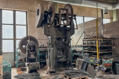 ねじプレス Berrenberg RSPe 230/300 - 300 トン (写真 15)