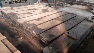 プレス機 Erfurt PKZZ I 800 - 800 トン (写真 2)