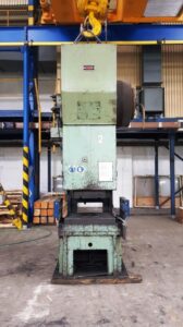 C型プレス Barnaul K2232 - 160 トン (写真 6)