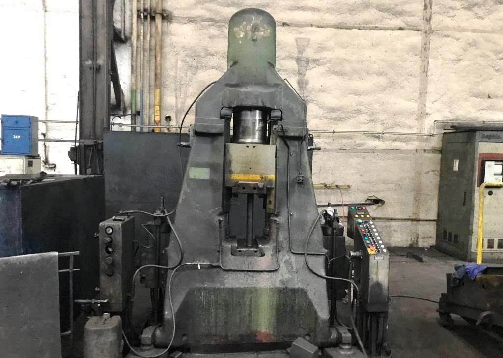 鍛造ハンマー Smeral KJH 2 - 20 kJ