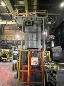 熱間鍛造プレス Weingarten PSH 630 - 6400 トン (写真 5)