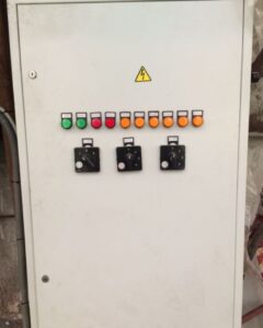 トリミングプレス TMP Voronezh K9540 - 1000 トン (写真 6)