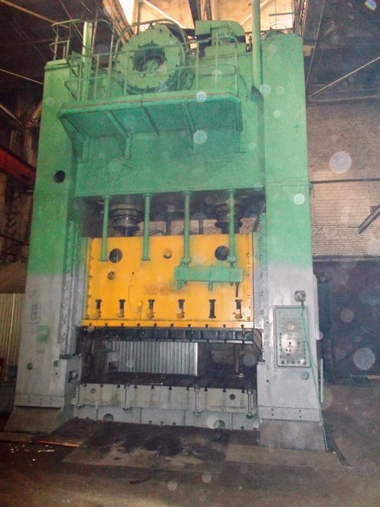 プレス機 TMP Voronezh K3540 - 1000 トン