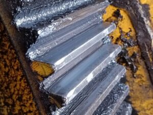 水平鍛造機 Eumuco SMZE 13 - 125 トン (写真 3)