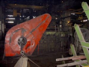 水平鍛造機 Smeral LKH 1200 - 1200 トン (写真 1)