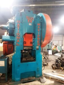 熱間鍛造プレス National Maxipres 500 E8 - 500 トン (写真 7)