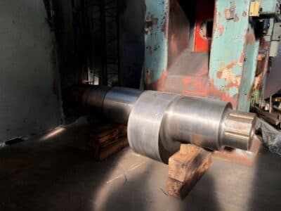 熱間鍛造プレス Smeral LZK 2500 - 2500 トン (写真 7)