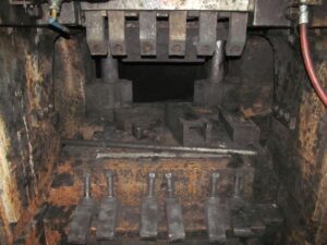 熱間鍛造プレス Ajax 3500 MT - 3500 トン (写真 12)