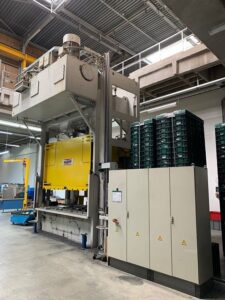 油圧プレス Neff DZP 630 - 630 トン (写真 1)