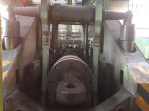 鍛造マニピュレータ Zdas QKK 12 - 12 トン (写真 3)