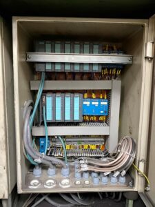 鍛造マニピュレータ Zdas QKK 12 - 12 トン (写真 5)